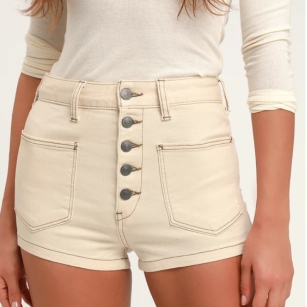 Free People | 29 Cream Button-Fly Denim Short